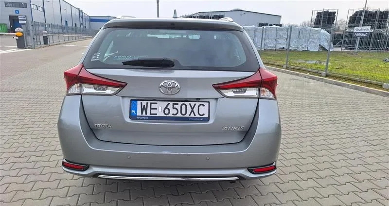 Toyota Auris cena 40000 przebieg: 196204, rok produkcji 2016 z Piotrków Trybunalski małe 46